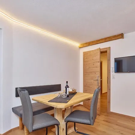Ferienwohnung Haus Laterndl Längenfeld Exterior foto